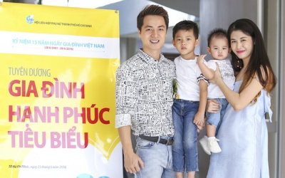 Vợ chồng Đăng Khôi nhận danh hiệu “Gia đình hạnh phúc tiêu biểu”