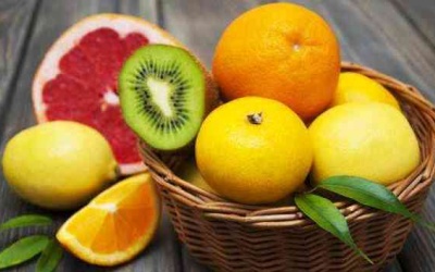 Khi nào không nên ăn trái cây họ cam quýt?