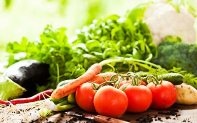 Chọn rau theo mùa: An toàn - tươi ngon - giá rẻ