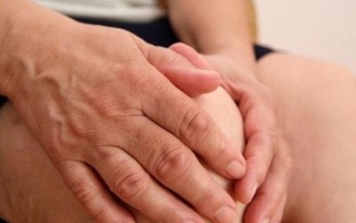 Tê chân tay sau khi ngủ dậy là bệnh gì?