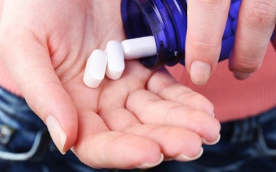 Tự uống calci, tăng nguy cơ mắc bệnh