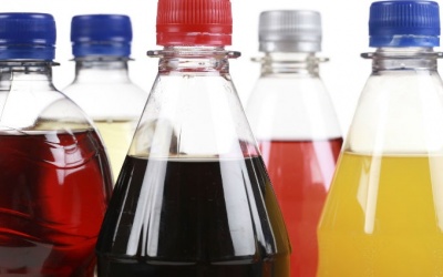 Nước ngọt có gas, đồ uống nhiều đường làm tăng nguy cơ ung thư