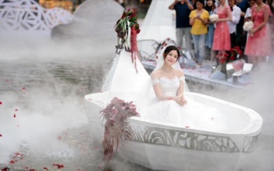 Toàn cảnh đám cưới đẹp như mơ của 'Cô Cô' và 'Dương Quá' ngoài đời thực