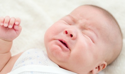 Cách trị chứng táo bón ở trẻ sơ sinh!