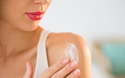 Vứt ngay kem dưỡng ẩm nếu có những dấu hiệu này!