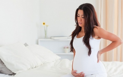 Bổ sung vitamin và khoáng chất để khắc phục triệu chứng khó chịu khi mang thai