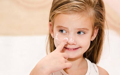 Các virus gây bệnh ngoài da ở trẻ thường gặp vào mùa Hè