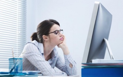 Vị trí ngồi làm việc nào ở văn phòng sẽ khiến bạn mau già?