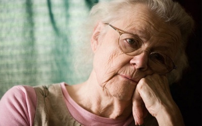 Người cao tuổi dễ trầm cảm vì các bệnh tiêu hóa