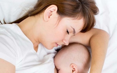 Mỗi lần cho con bú bằng... 3 tiếng đi bộ nhanh