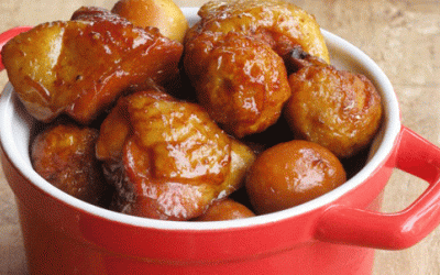 Lạ miệng với thịt gà kho trứng cút