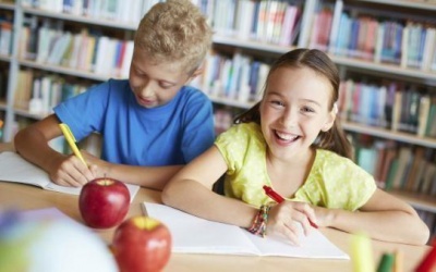 7 loại thực phẩm giúp bé phát triển não bộ