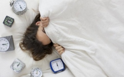 Nguy hại khôn lường từ thói quen 'đêm thức khuya ngày ngủ nướng'