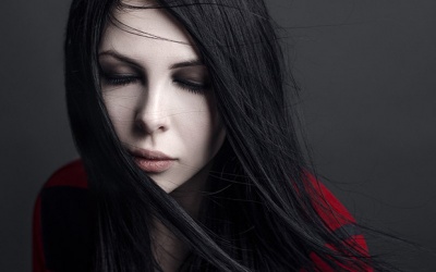 Bạn đang tiềm ẩn nguy cơ bị căn bệnh ma cà rồng đáng sợ?