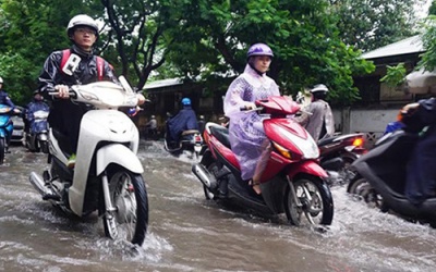 Miền Bắc tiếp tục mưa trên diện rộng, Hà Nội ngập nhiều điểm
