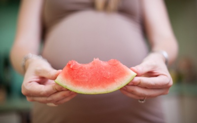 Ăn trái cây khi mang bầu giúp con thông minh hơn!