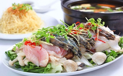 Nấu lẩu hải sản đãi khách nhân dịp Quốc khánh thôi nào