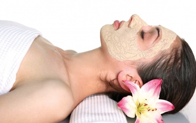 Cách làm mặt nạ ngủ chăm sóc da vào mùa thu