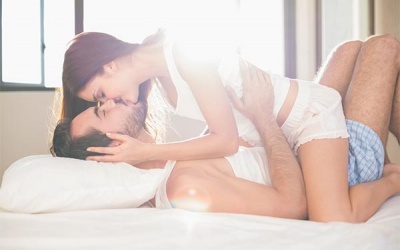 'Chuyện ấy' vào thời gian nào để dễ có thai?