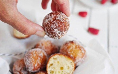 Thử làm Quarkballchen - bán rán phomai kiểu Đức