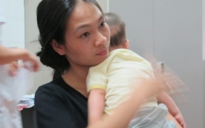 Bé 1 tuổi mắc hội chứng khóc như tiếng mèo kêu