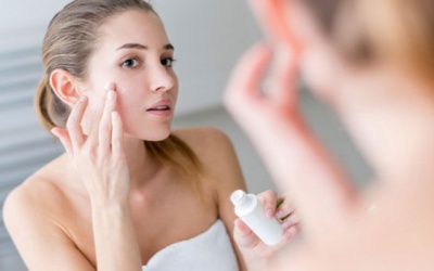 Những cách tự nhiên giúp se khít lỗ chân lông