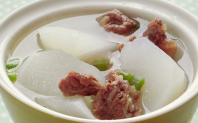 Canh thịt bò củ cải – tăng đề kháng cho mùa dịch bệnh