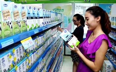 Từ tháng 10 bạn có thể ngồi nhà mua sữa 'xịn' qua mạng