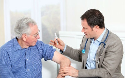 Ai không nên tiêm vaccine ngừa Zona?