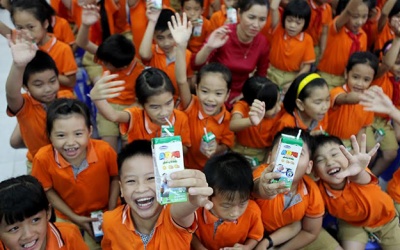 Hơn 380.000 học sinh được tặng sữa miễn phí