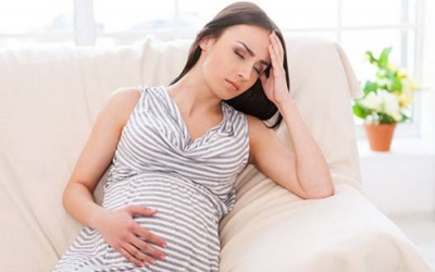 Mẹ bầu hay lo lắng, stress dễ sảy thai