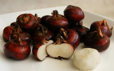 Món ăn thuốc từ củ năng ngon giòn, khỏe tim