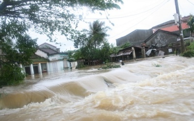 Mưa to liên tiếp, miền Trung lại đối diện với lũ lớn