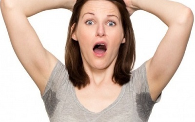 Bị toát mồ hôi quá nhiều phải điều trị thế nào?