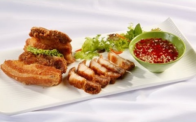Thịt ba chỉ chiên nước mắm cho bữa cơm đầu tuần. 