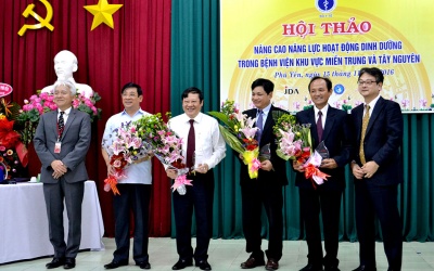 ​Coi trọng dinh dưỡng để phòng và trị bệnh