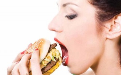 Ăn nhiều vẫn đói, có phải bạn đang mắc bệnh hay không?