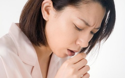 Cách trị ho khan hiệu quả khi thời tiết chuyển mùa
