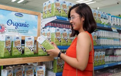 Vinamilk tiếp tục được vinh danh Top 10 thương hiệu Tin và Dùng