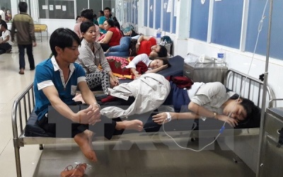 TP.HCM: Hàng chục công nhân nhập viện nghi ngộ độc thực phẩm