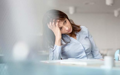 Thói quen hàng ngày cũng gây hại như hút thuốc lá
