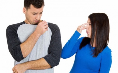 Cách đơn giản để hạn chế mồ hôi và mùi cơ thể