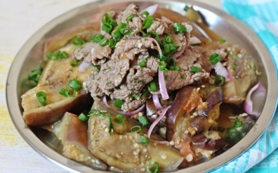 Bữa tối đầu tuần nhanh gọn với Thịt bò xào cà tím