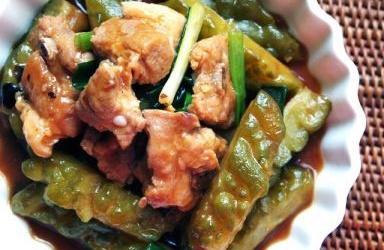 Sườn xào mướp đắng ngon tuyệt: Bạn đã thử chưa? 