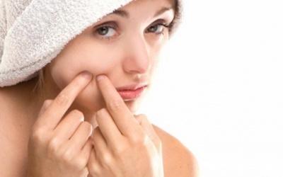 7 hợp chất giúp làm sáng da, mờ vết thâm do mụn trứng cá