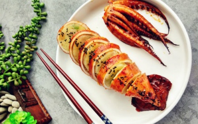 Ngọt mềm mực nướng nhồi khoai tây ngày cuối tuần