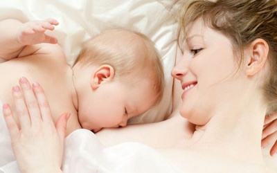 Làm thế nào để cho con bú nhưng ngực vẫn đẹp