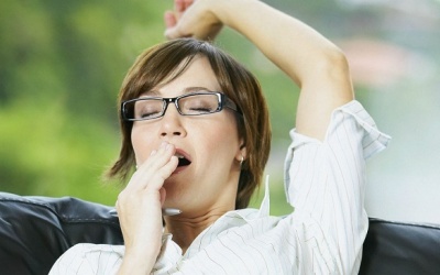 Luôn cảm thấy buồn ngủ cảnh báo bệnh gì?