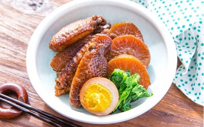 Cánh gà kho củ cải ngon mềm cho ngày se lạnh