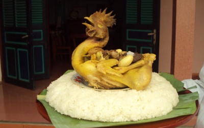 Năm Đinh Dậu 2017 có nên cúng gà đêm Giao thừa không?